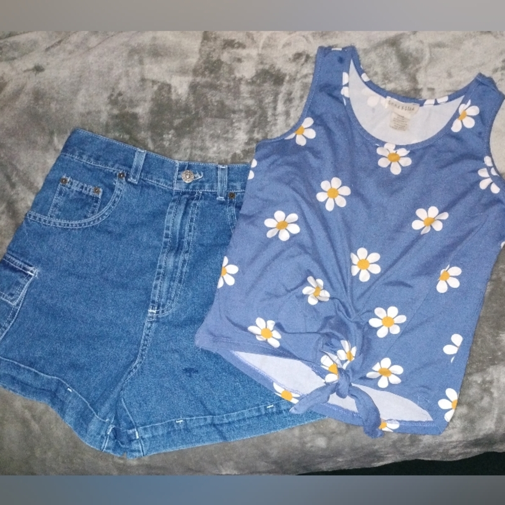VTG Gitano Cargo Jean Shorts Girls 10/12 & Cute Daisy Girls Top 10/12